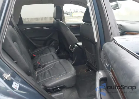 2015 Audi Q5 2.0T Premium z USA, uszkodzony, nr VIN WA1LFAFP6FA106844